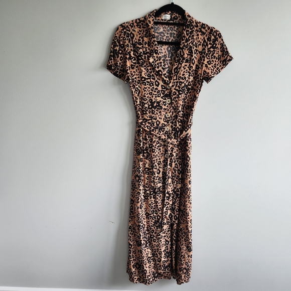 ARITZIA Wilfred Leopard Print Short Sleeve Midi Dress Button Closure Waist Belt - Picture 3 of 12